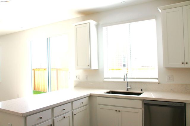 3596 Kona Kai Way, Sacramento, CA 95835