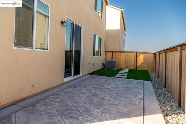 3596 Kona Kai Way, Sacramento, CA 95835