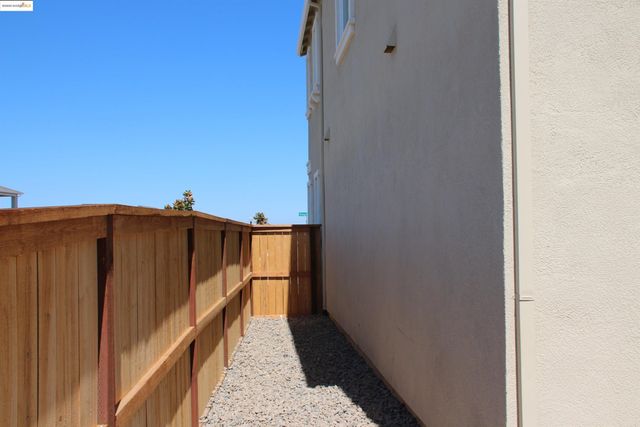 3596 Kona Kai Way, Sacramento, CA 95835