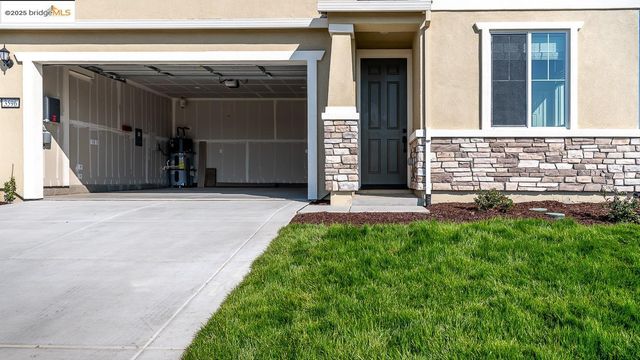 3596 Kona Kai Way, Sacramento, CA 95835