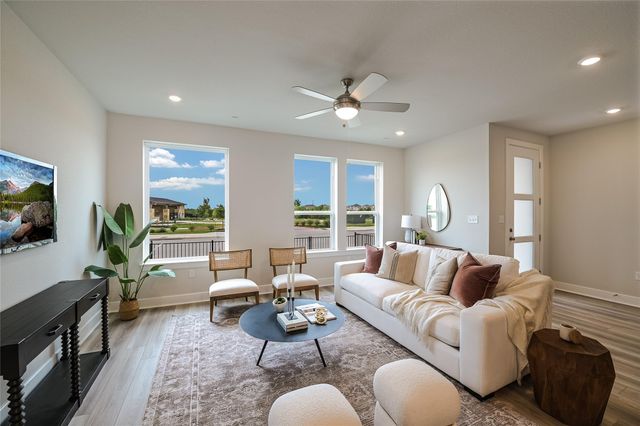 521 Emory Crossing BLVD, Hutto, TX 78634