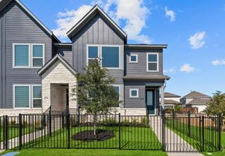 521 Emory Crossing BLVD, Hutto, TX 78634