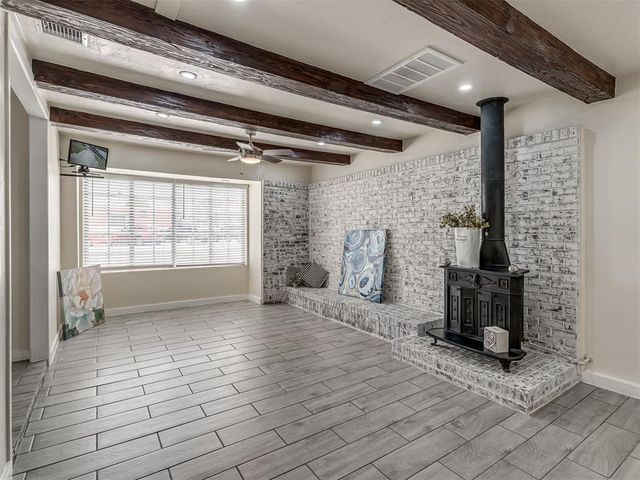 1317 S Miles Avenue, El Reno, OK 73036