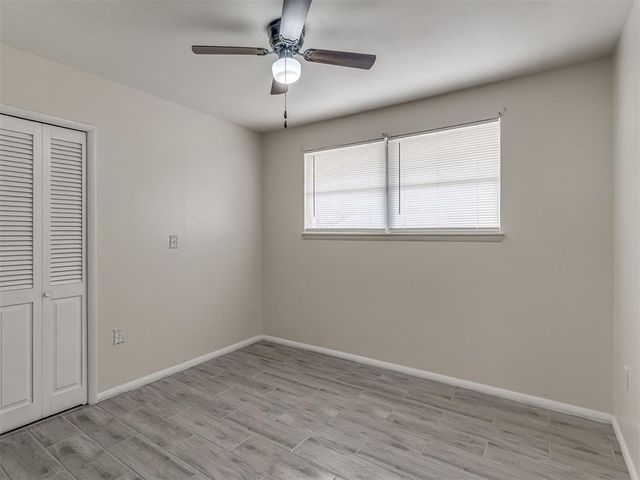 1317 S Miles Avenue, El Reno, OK 73036