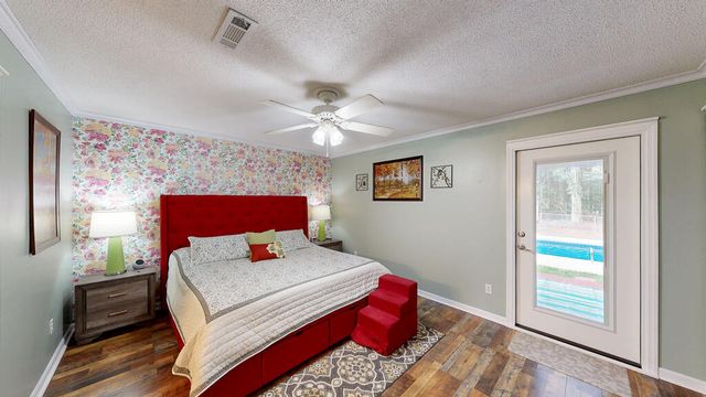 2111 Granada Drive, Dothan, AL 36303