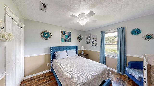 2111 Granada Drive, Dothan, AL 36303