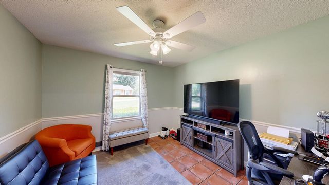 2111 Granada Drive, Dothan, AL 36303