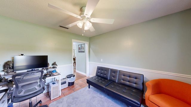 2111 Granada Drive, Dothan, AL 36303