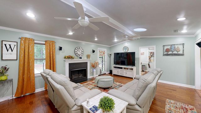2111 Granada Drive, Dothan, AL 36303