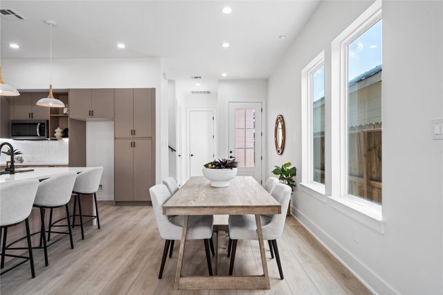 3615B Mt Pleasant Street, Houston, TX 77021