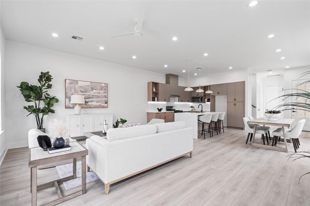 3615B Mt Pleasant Street, Houston, TX 77021