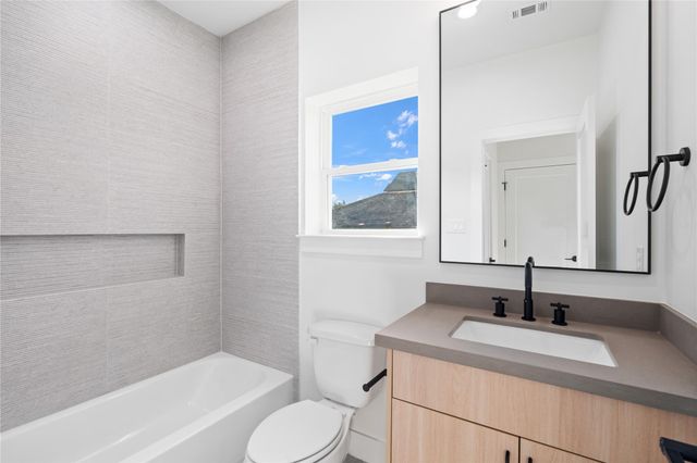 3615B Mt Pleasant Street, Houston, TX 77021