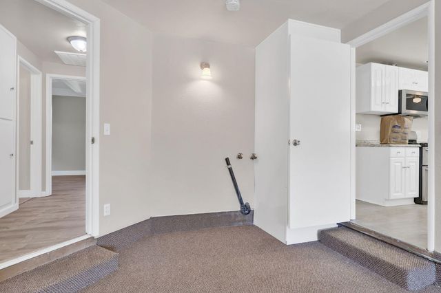 2400 Gwen Dr, Sacramento, CA 95825