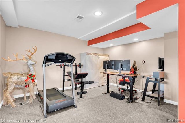 1973 Golfview Lane, Westland, MI 48186