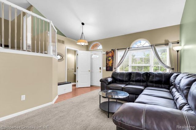 1973 Golfview Lane, Westland, MI 48186