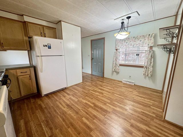 6 Lapidary Lane, Janesville, WI 53548