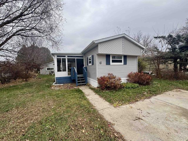 6 Lapidary Lane, Janesville, WI 53548