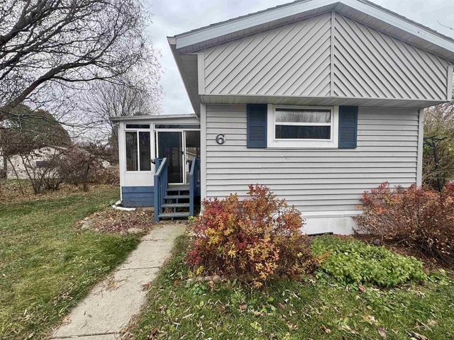 6 Lapidary Lane, Janesville, WI 53548