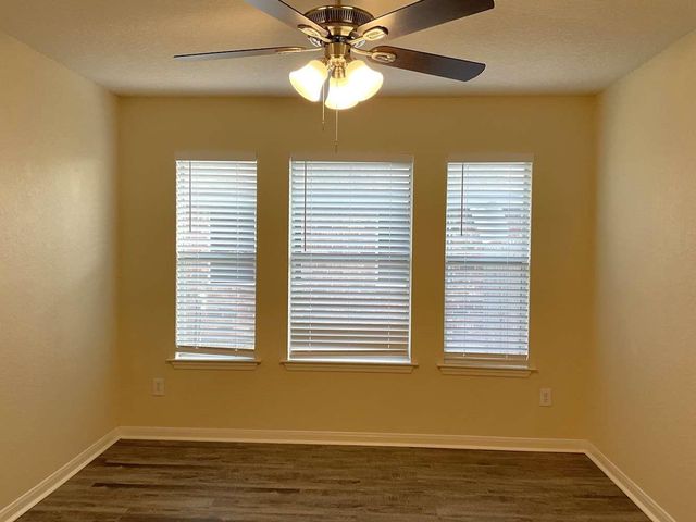 19439 Wildwood Dale Lane, Spring, TX 77379