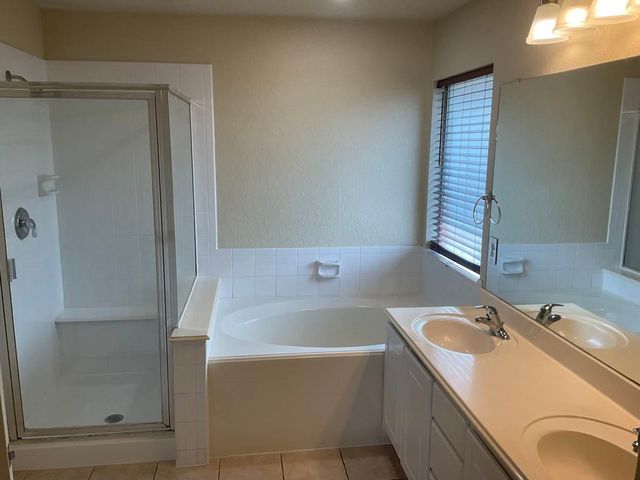 19439 Wildwood Dale Lane, Spring, TX 77379