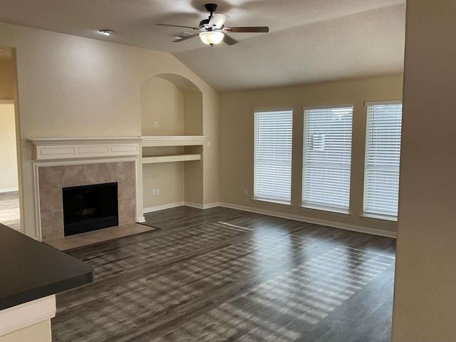 19439 Wildwood Dale Lane, Spring, TX 77379