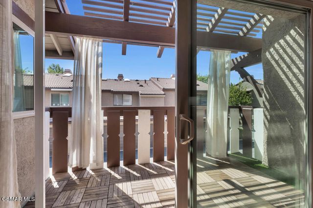 2445 Chandler Avenue 3, Simi Valley, CA 93065