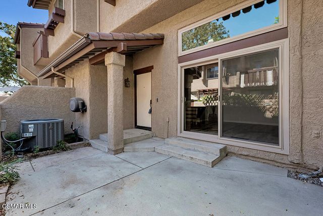 2445 Chandler Avenue 3, Simi Valley, CA 93065