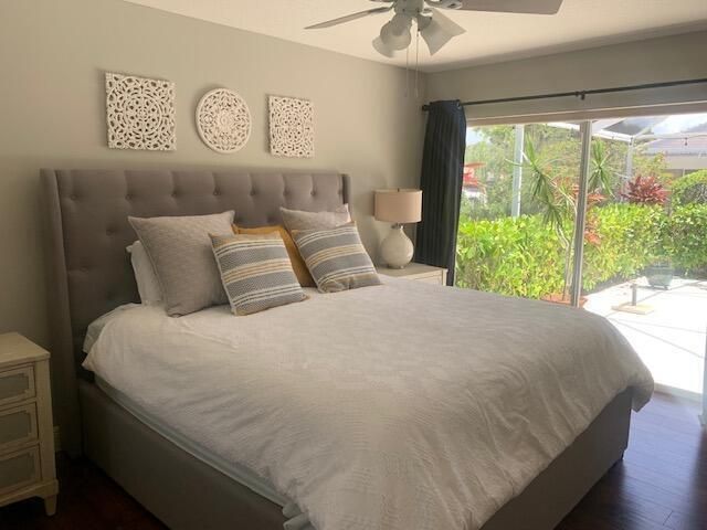 9701 Chapman Oak Court, Palm Beach Gardens, FL 33410