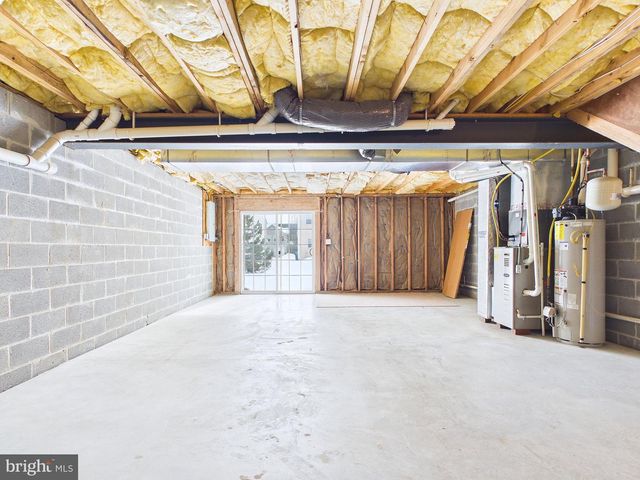 114 BUCKLEY DR, Harrisburg, PA 17112