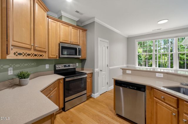 145 Oak Leaf Trail, Youngsville, NC 27596