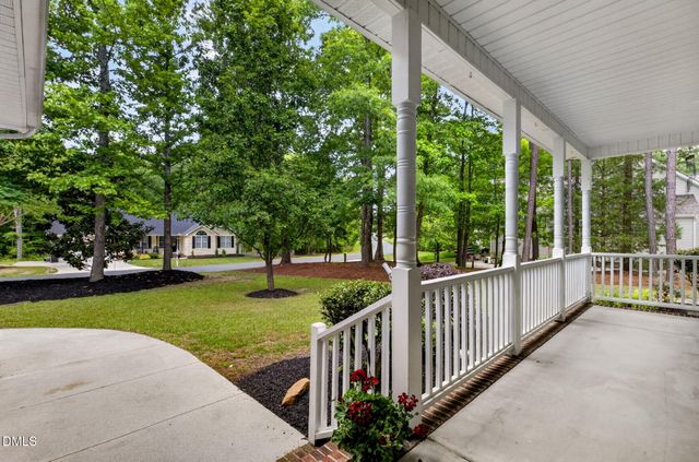 145 Oak Leaf Trail, Youngsville, NC 27596
