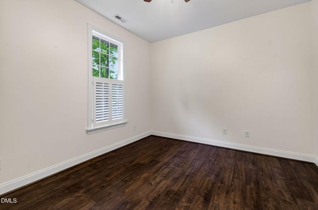 145 Oak Leaf Trail, Youngsville, NC 27596
