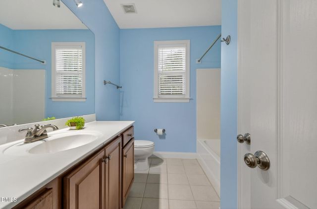 145 Oak Leaf Trail, Youngsville, NC 27596