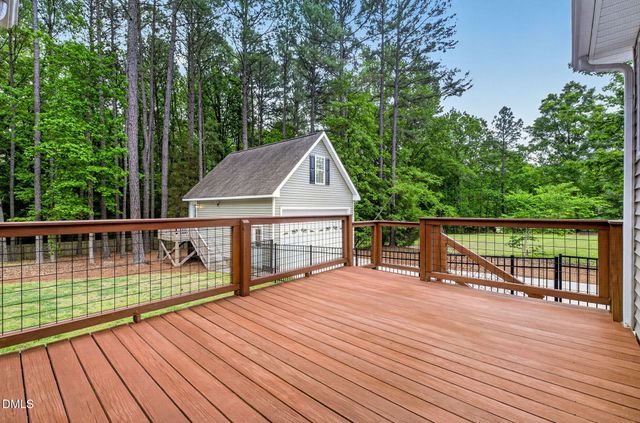 145 Oak Leaf Trail, Youngsville, NC 27596