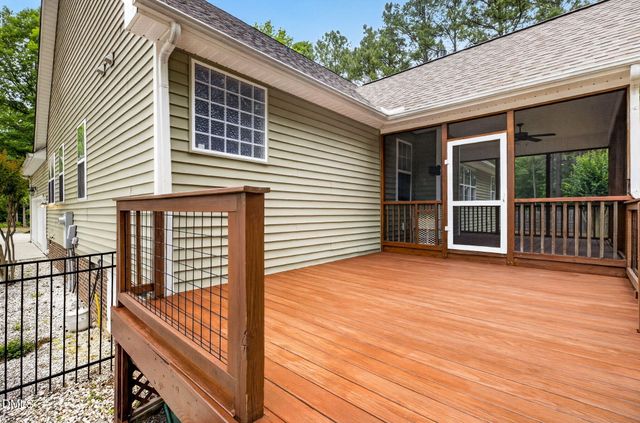 145 Oak Leaf Trail, Youngsville, NC 27596