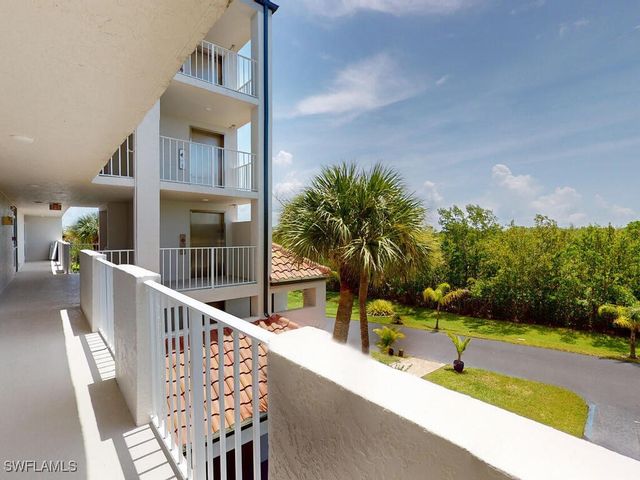 300 STEVENS LANDING DR C-203, Marco Island, FL 34145