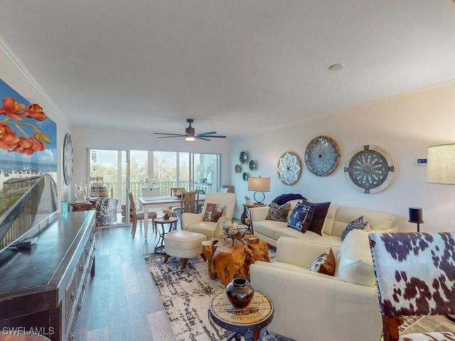 300 STEVENS LANDING DR C-203, Marco Island, FL 34145