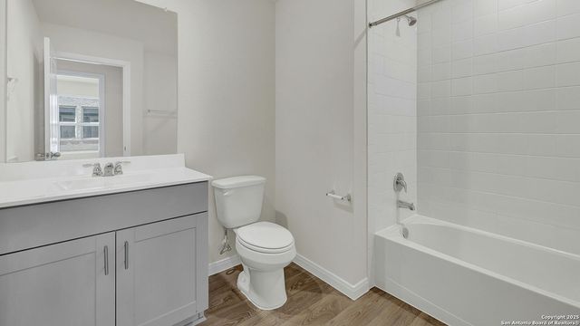 204 RAYMONDVILLE PATH, San Marcos, TX 78666