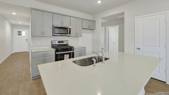 204 RAYMONDVILLE PATH, San Marcos, TX 78666