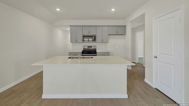 204 RAYMONDVILLE PATH, San Marcos, TX 78666