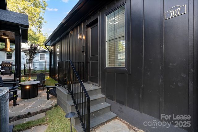 705 S torrence Street, Charlotte, NC 28204