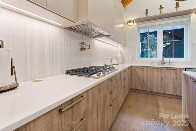 705 S torrence Street, Charlotte, NC 28204