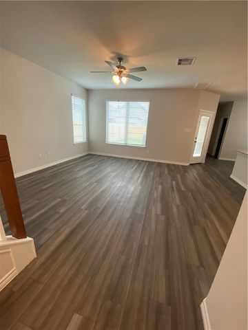 843 Double Mountain Road, College Station, TX 77845