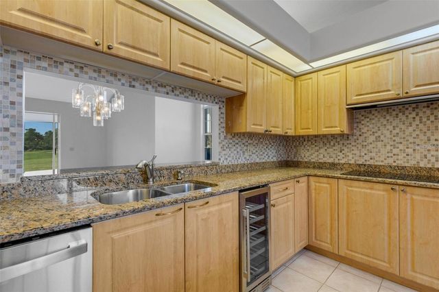 4044 PENSHURST PARK, Sarasota, FL 34235