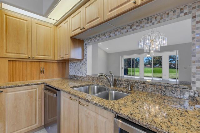 4044 PENSHURST PARK, Sarasota, FL 34235