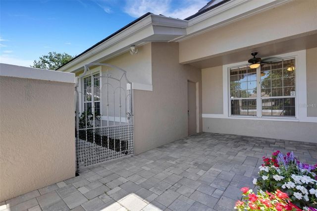 4044 PENSHURST PARK, Sarasota, FL 34235