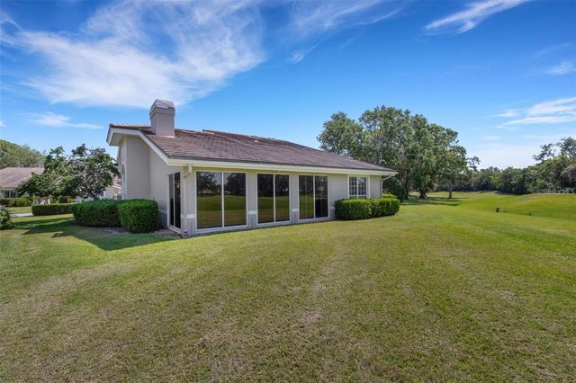4044 PENSHURST PARK, Sarasota, FL 34235