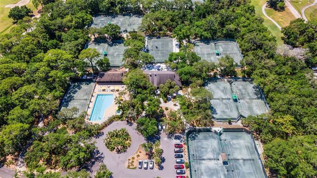 4044 PENSHURST PARK, Sarasota, FL 34235