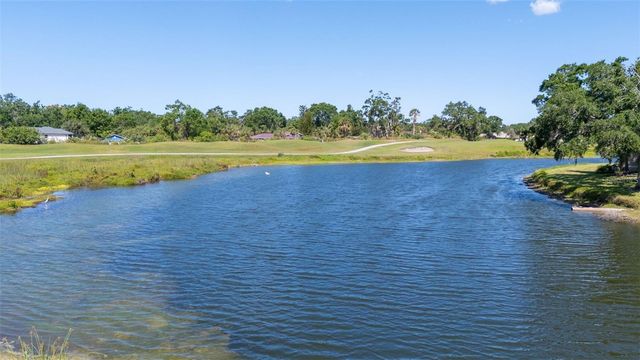 4044 PENSHURST PARK, Sarasota, FL 34235