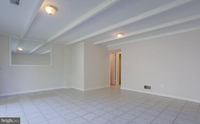 8524 CANTERBURY DR, Annandale, VA 22003